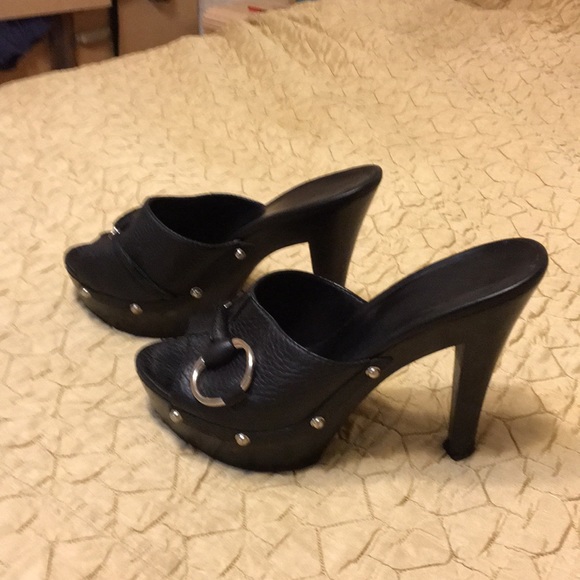 Gucci Shoes - Gucci heels